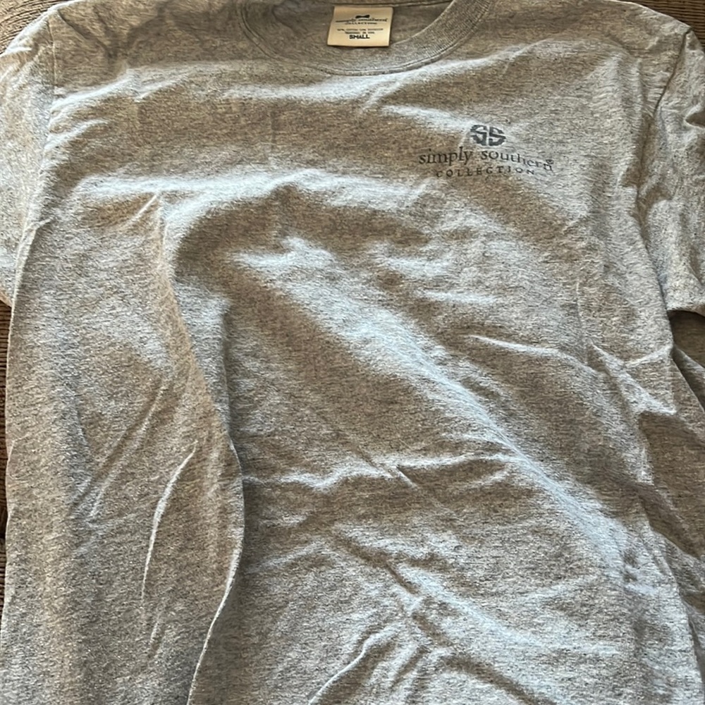 super cute simply southern shirt small